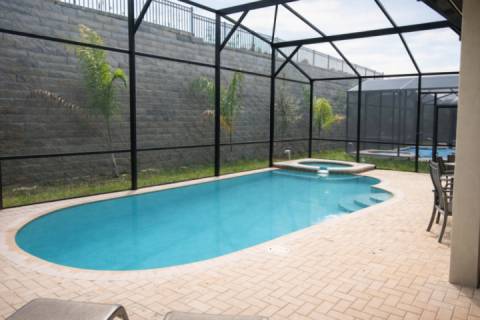 2540 Windsor Hills