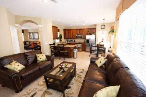2540 Windsor Hills
