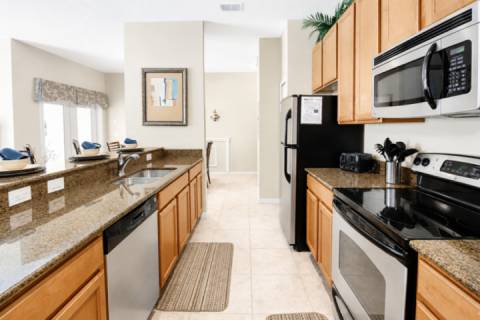 8960 Paradise Palms