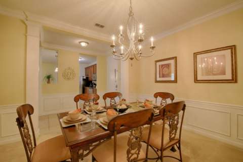 5036 105 Vista Cay