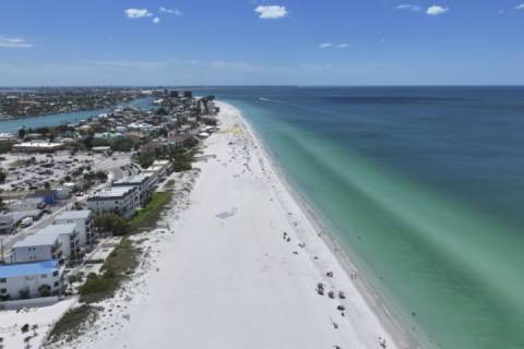 612 - Island Inn