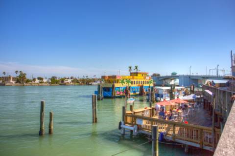 612 - Island Inn