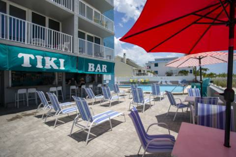 612 - Island Inn