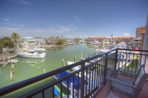 305 - Madeira Bay Resort