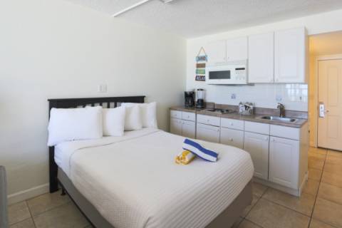 209 Suite - Island Inn