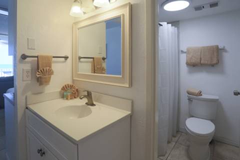 209 Suite - Island Inn