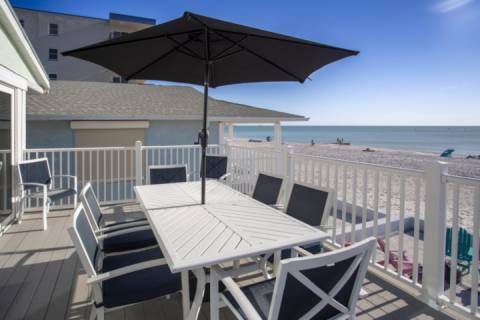 Yoda Beach House