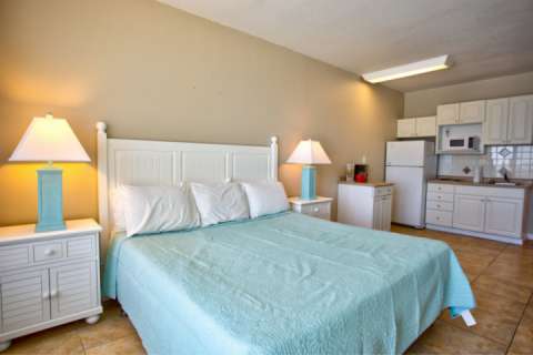 612 - Island Inn