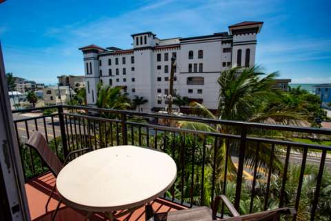 409 - Madeira Bay Resort
