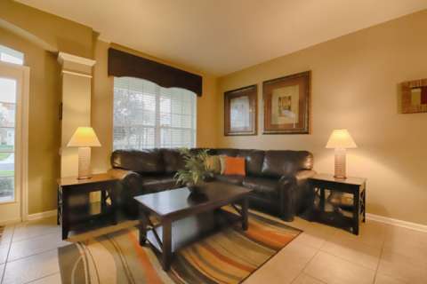 2540 Windsor Hills