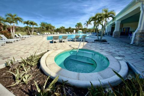 2633 Trafalgar Village
