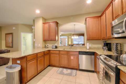 2540 Windsor Hills