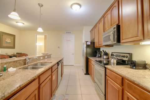 5036 105 Vista Cay