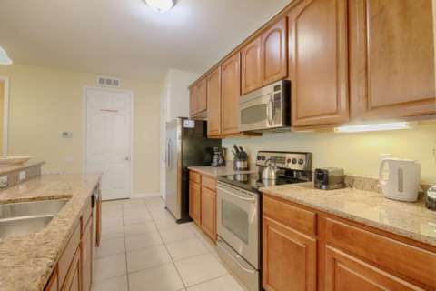 5036 105 Vista Cay