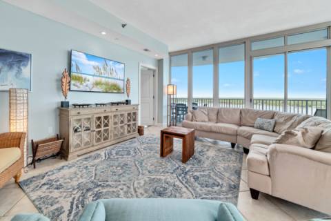 Lagoon Tower 1402