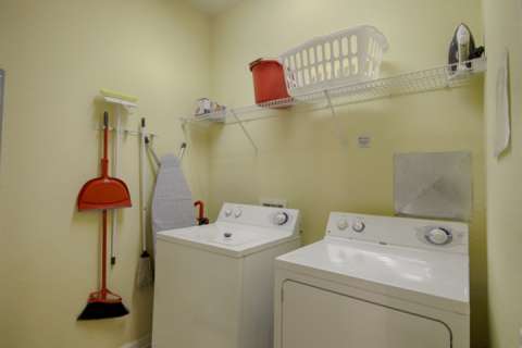 5036 105 Vista Cay