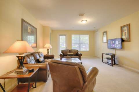 5036 105 Vista Cay