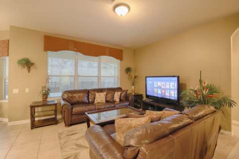 2540 Windsor Hills