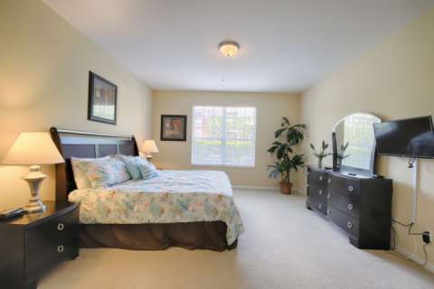 5036 105 Vista Cay