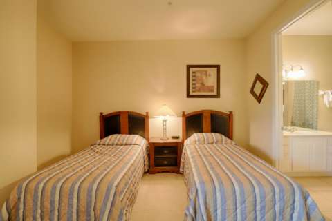 5036 105 Vista Cay