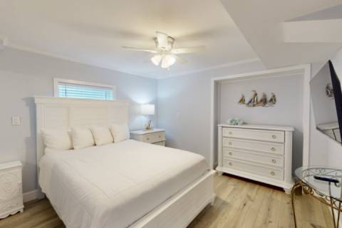 Yoda Beach House