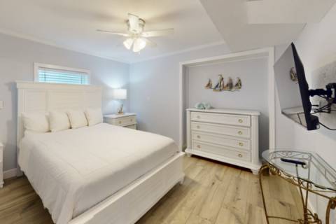 Yoda Beach House
