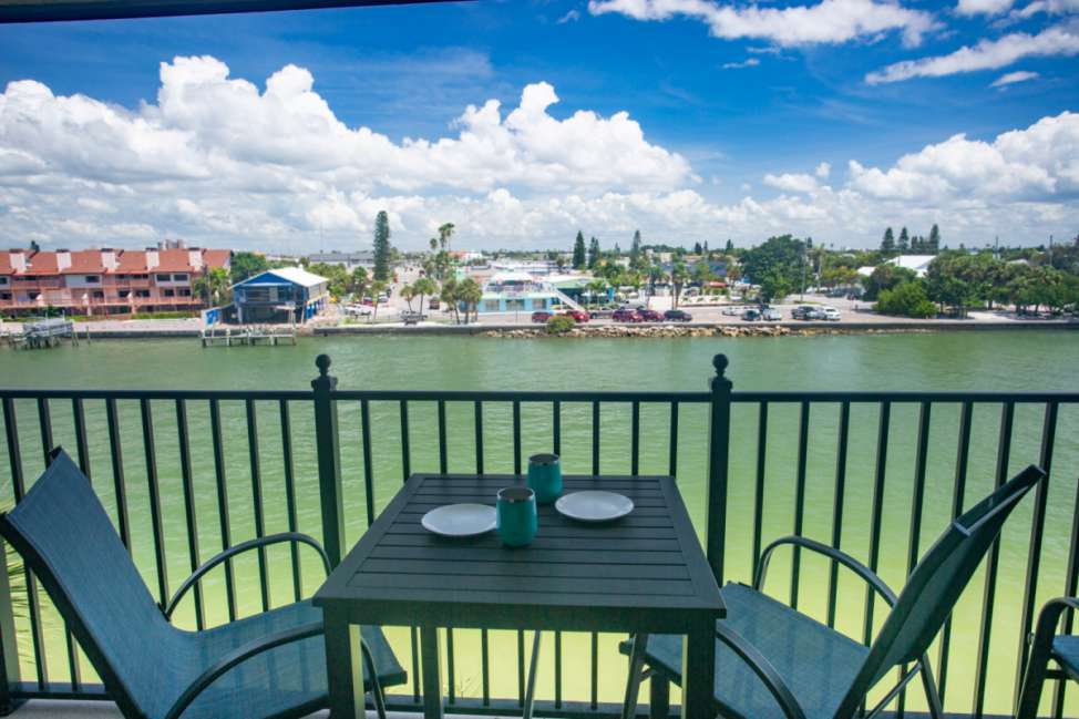 Treasure Island Vacation Rental Stunning Decor, Outstanding Views