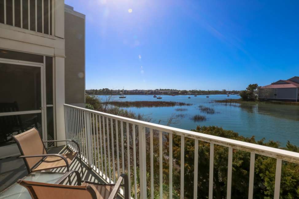 Folly Beach Vacation Rental Riverfront condo w Open & ScreenedIn