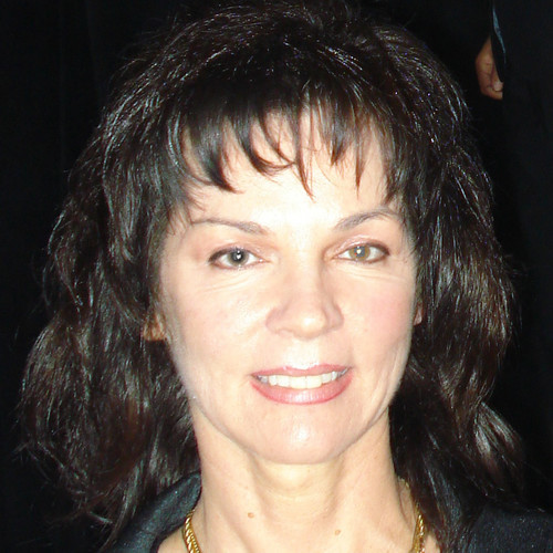 Angela Tennell