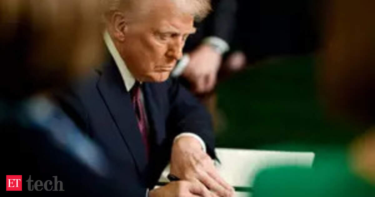 Trump signs orders intended to jolt US drone manufacturing