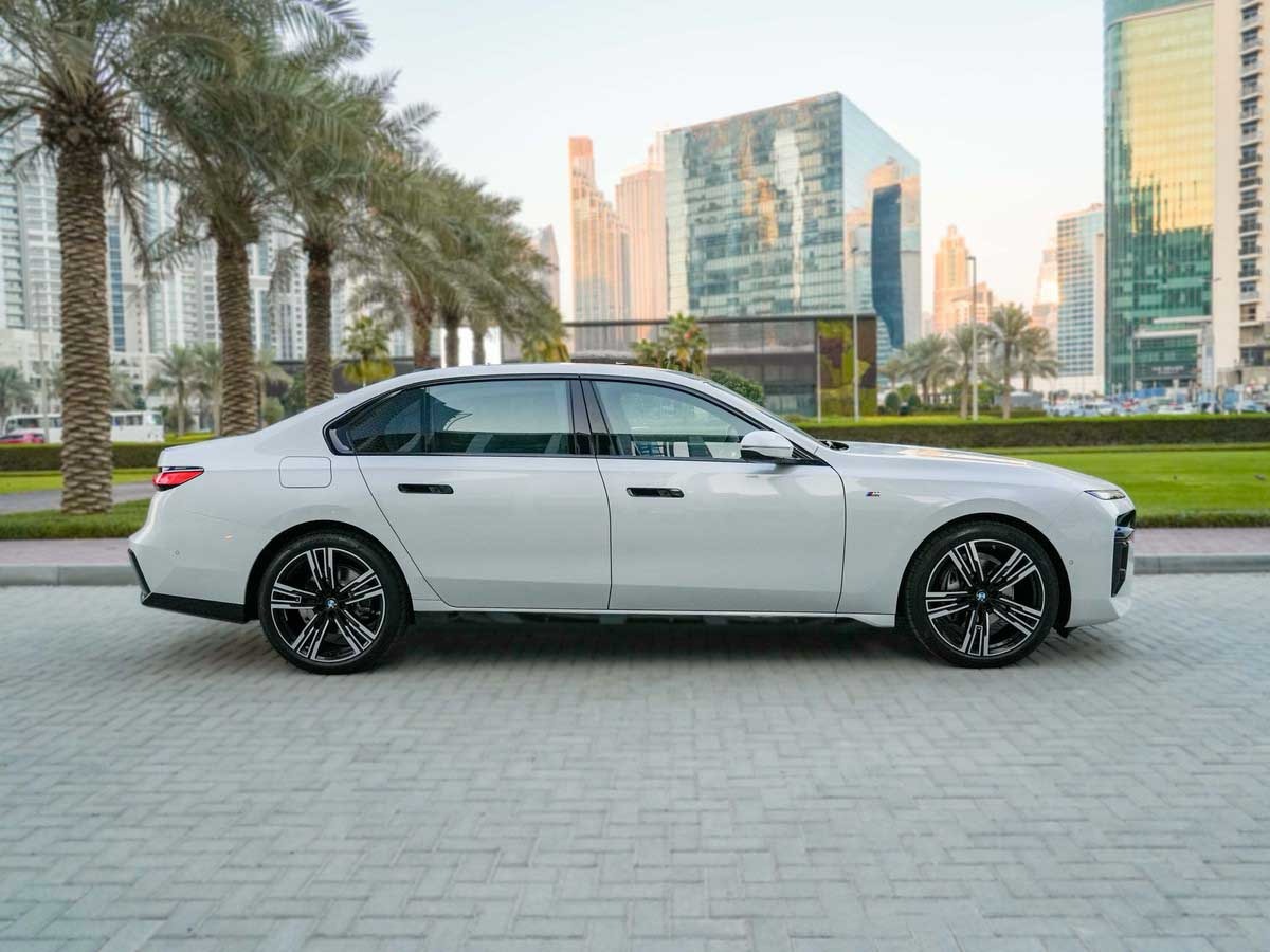 Wide selection of used cars in Dubai available for sale