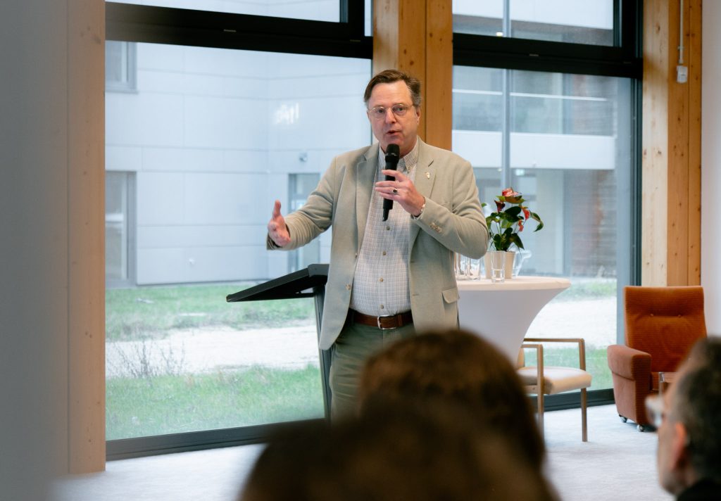 (Introduction to EIT Urban Mobility by Willem-Frederik Metzelaar, Regional Director, Innovation © Silicon Luxembourg)