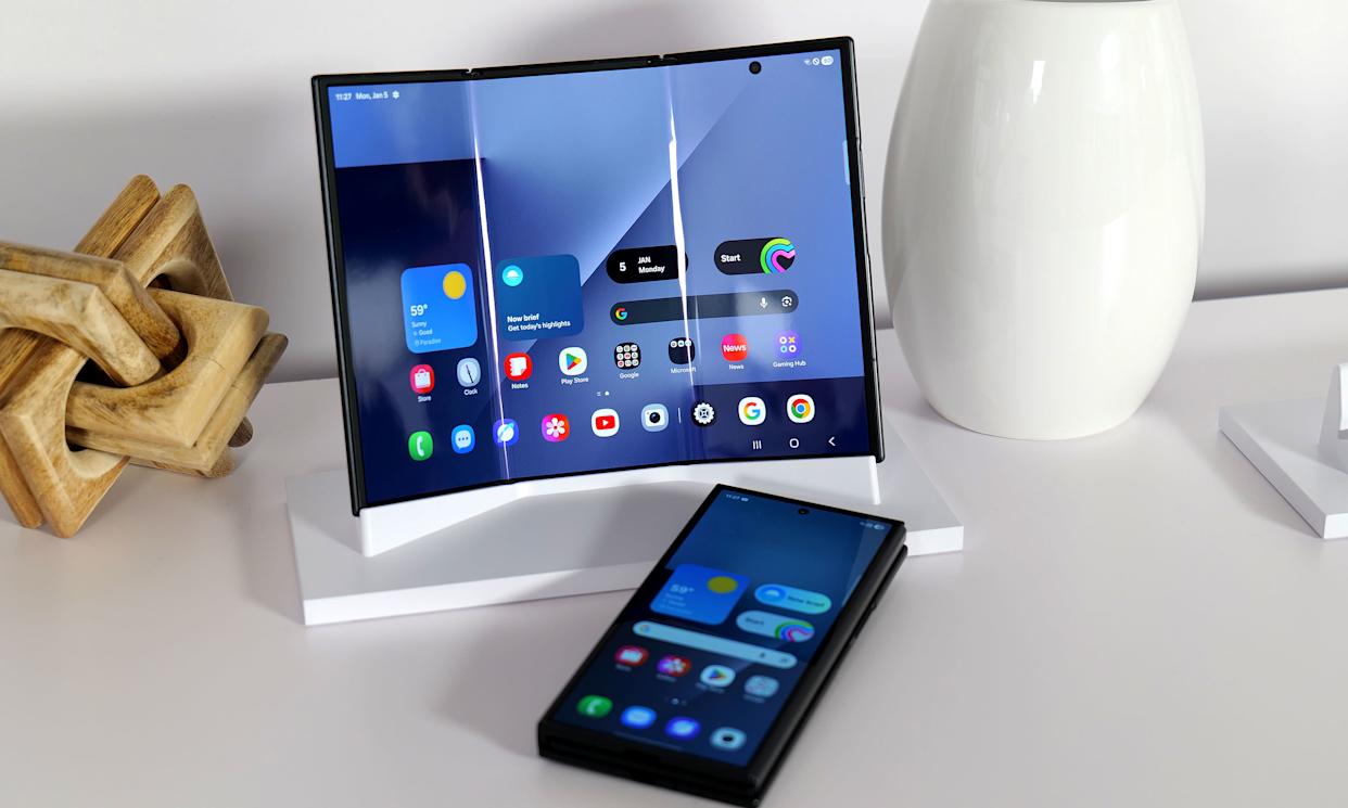 Samsung’s Galaxy Z TriFold Is a Phone-Tablet Hybrid With a Clear Purpose…