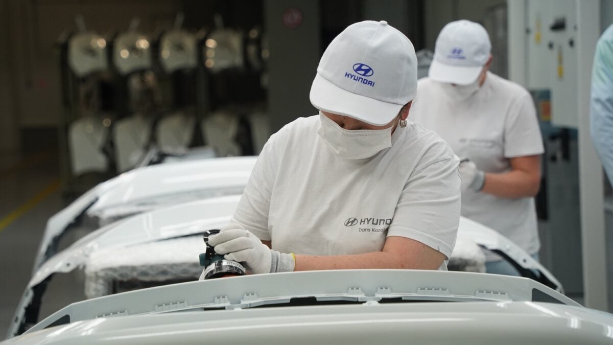 Hyundai and Boston Dynamics May Have Just Stolen the Robot Factory Narrative…