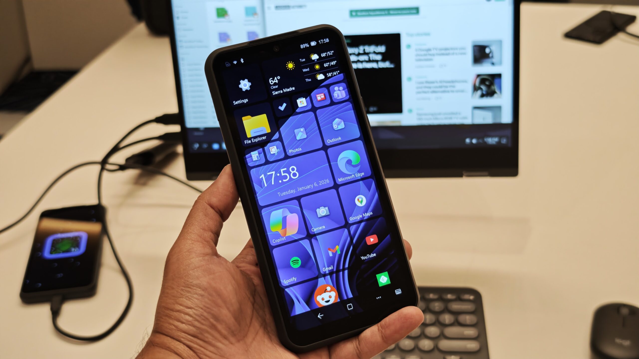 NexPhone runs Android, Linux, and even Windows 11
