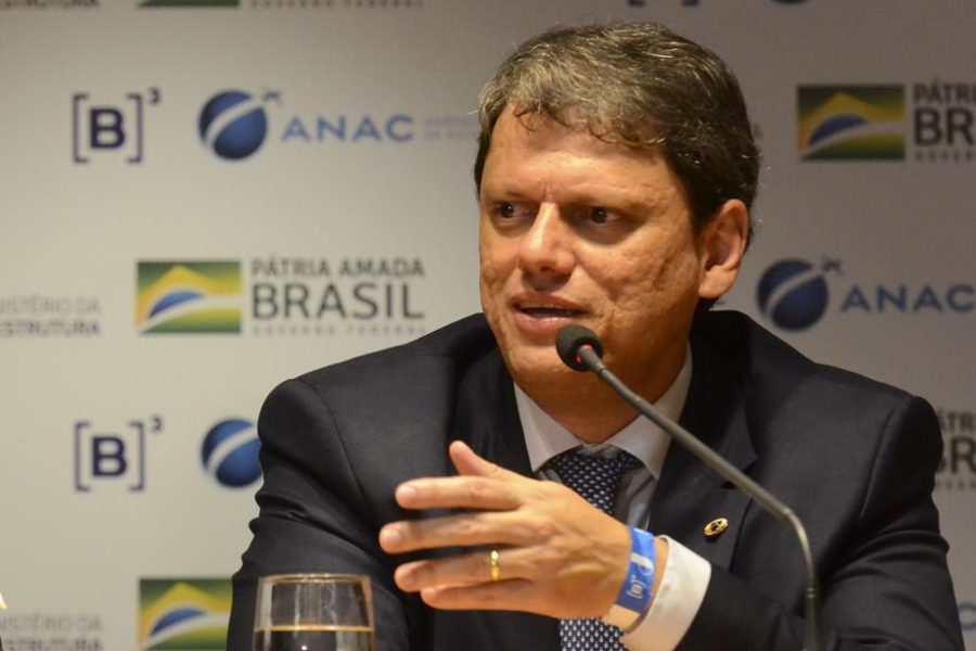 O ministro da Infraestrutura, Tarcísio Gomes de Freitas, é formado em Engenharia Civil no Instituto Militar de Engenharia, o IME, um dos raros órgãos do Estado brasileiro com reputação de excelência. Foto: Rovena Rosa/Agência Brasil