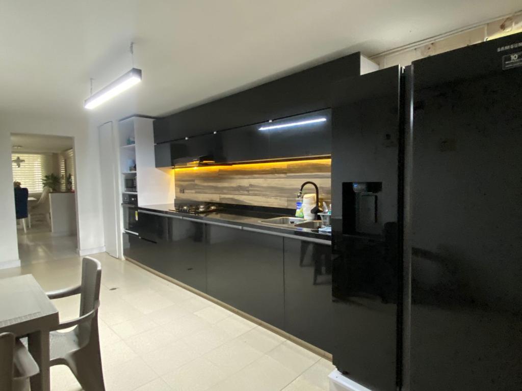 Casa de 5 alcobas en venta en La Flora, Cali, 330 m² · foto 13 de 24
