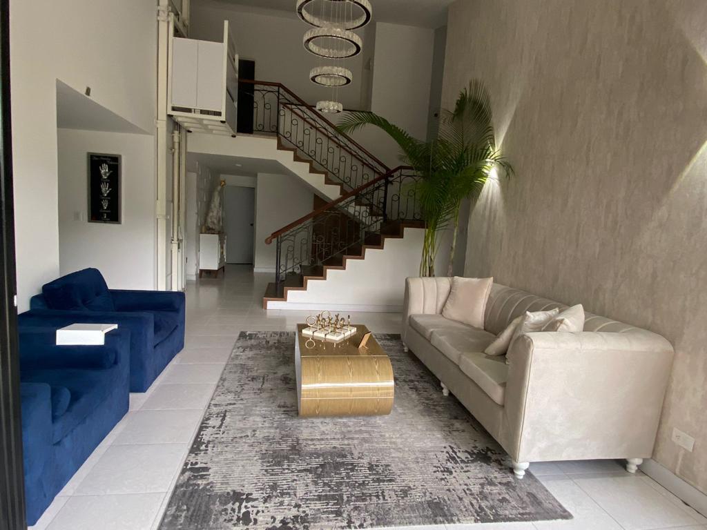 Casa de 5 alcobas en venta en La Flora, Cali, 330 m² · foto 14 de 24