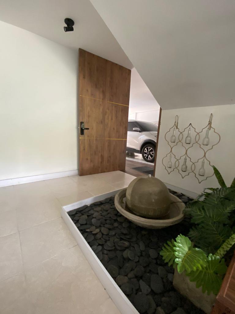 Casa de 5 alcobas en venta en La Flora, Cali, 330 m² · foto 15 de 24