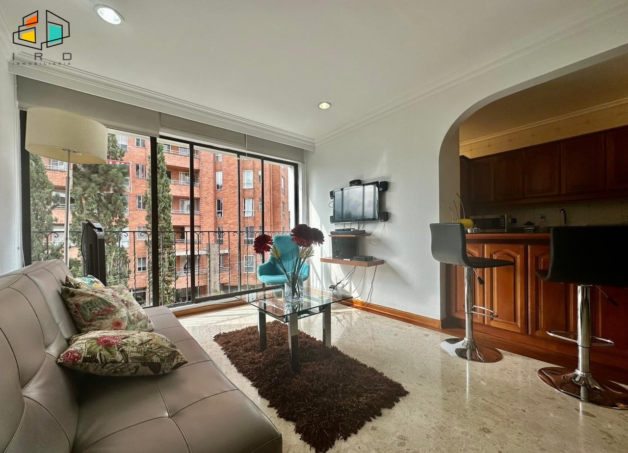 Apartaestudio en arriendo en La Aguacatala, Medellín, 52 m² · foto 4 de 23