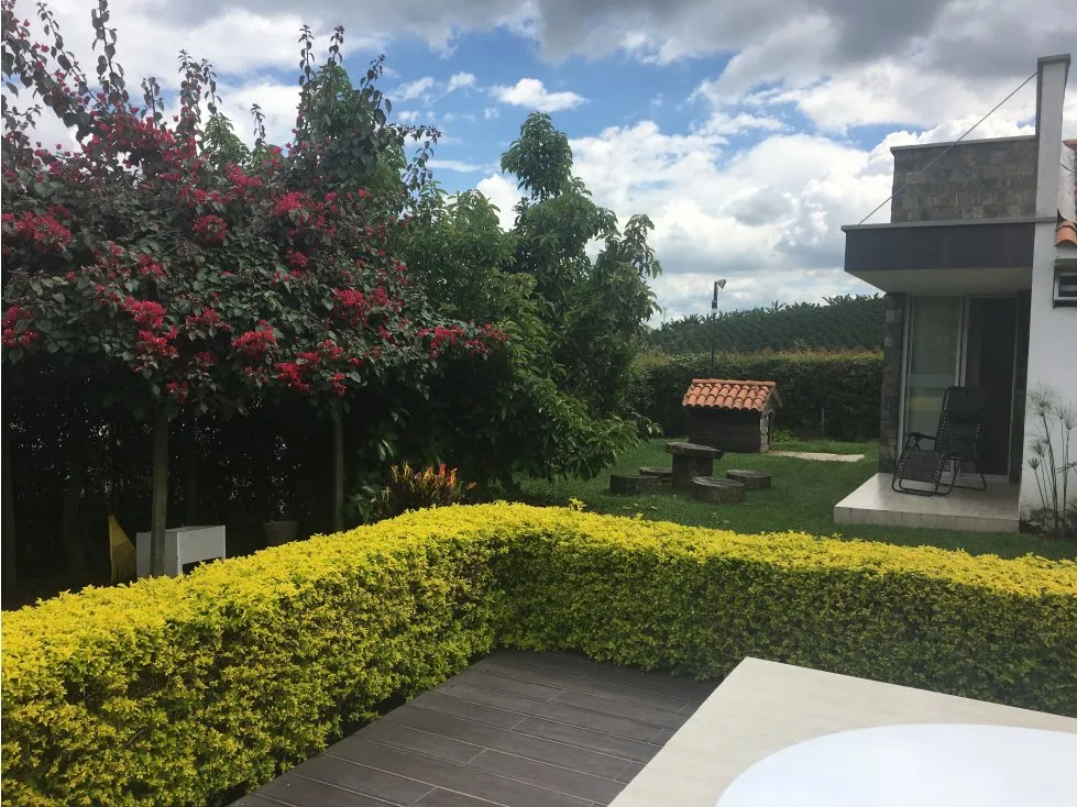 Casa de 3 alcobas en venta en La Yé, Armenia, 766 m² · foto 10 de 24