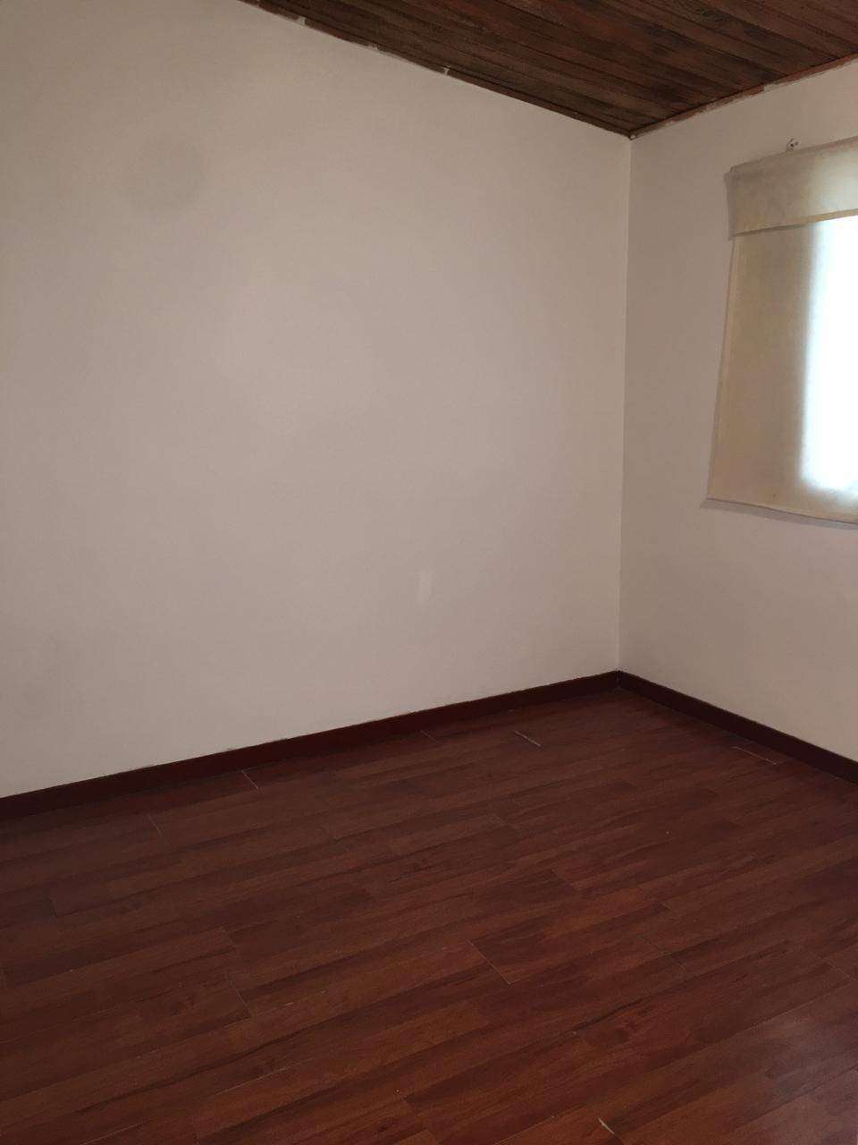 Casa en venta en Los Cerezos, Bogotá · foto 5 de 7