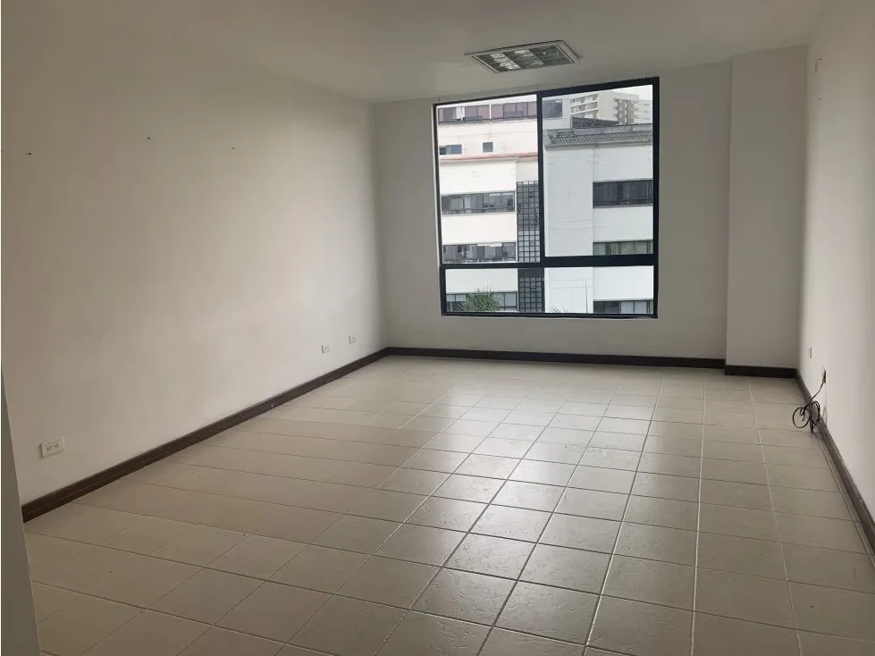 Consultorio en venta en Fundadores, Armenia, 25 m² · foto 6 de 11