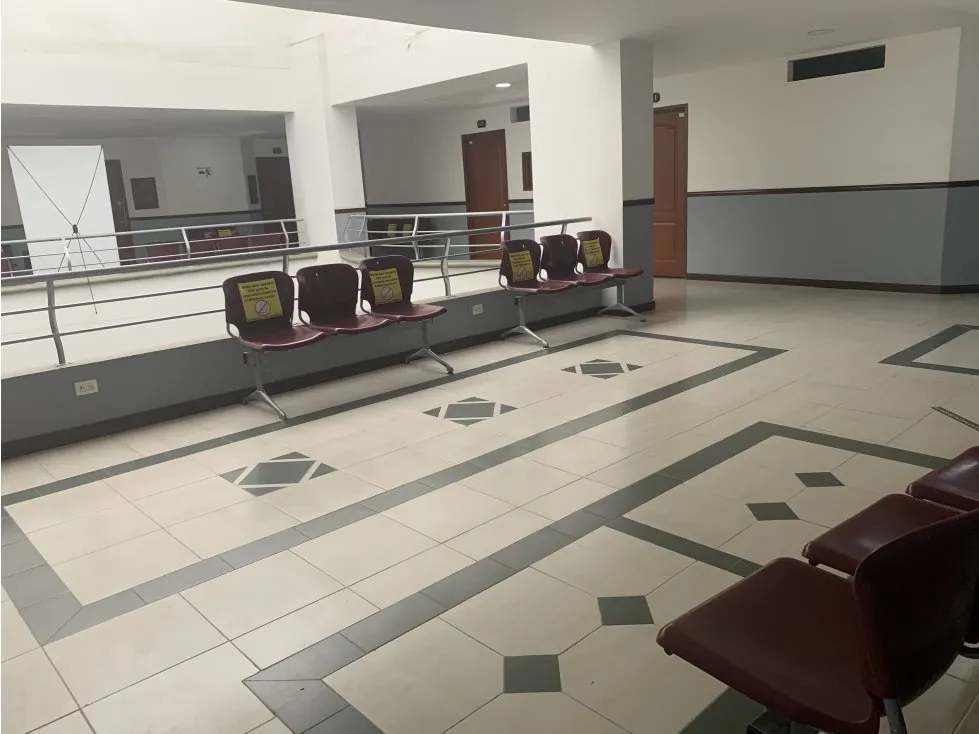 Consultorio en venta en Fundadores, Armenia, 25 m² · foto 10 de 11