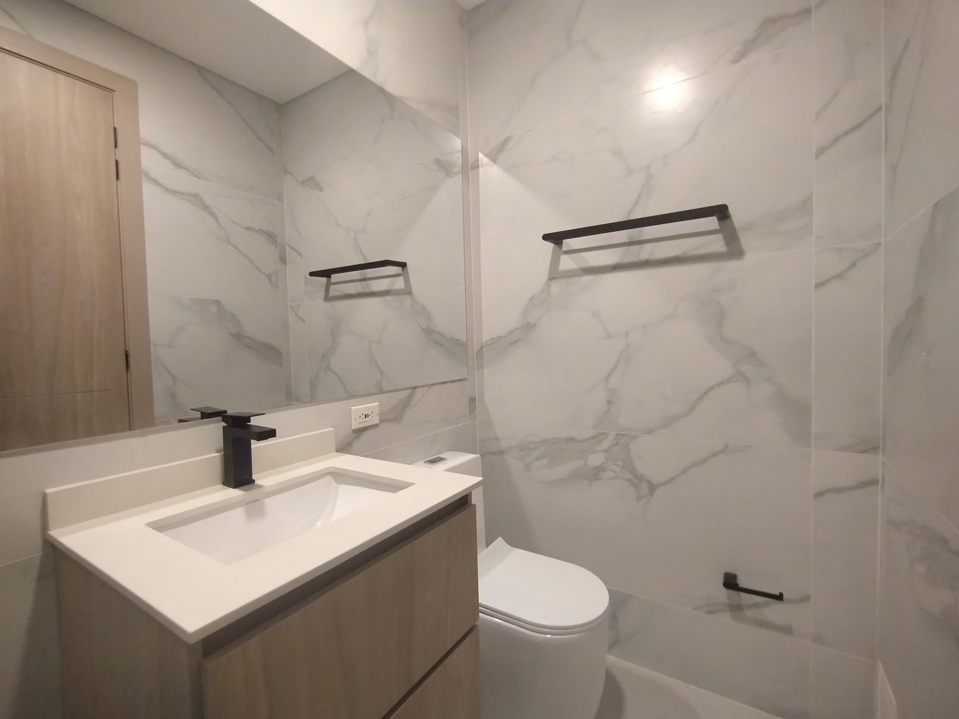 Apartamento de 3 alcobas en venta en Ub. Altos De Parque, Barranquilla, 156 m² · foto 18 de 19