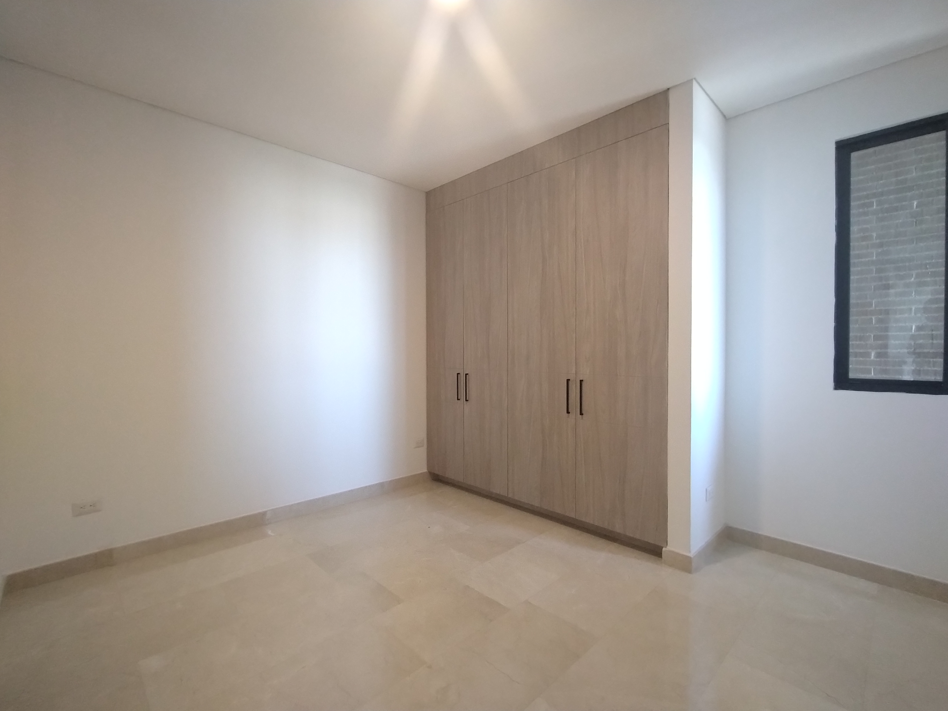 Apartamento de 3 alcobas en venta en Ub. Altos De Parque, Barranquilla, 156 m² · foto 2 de 19