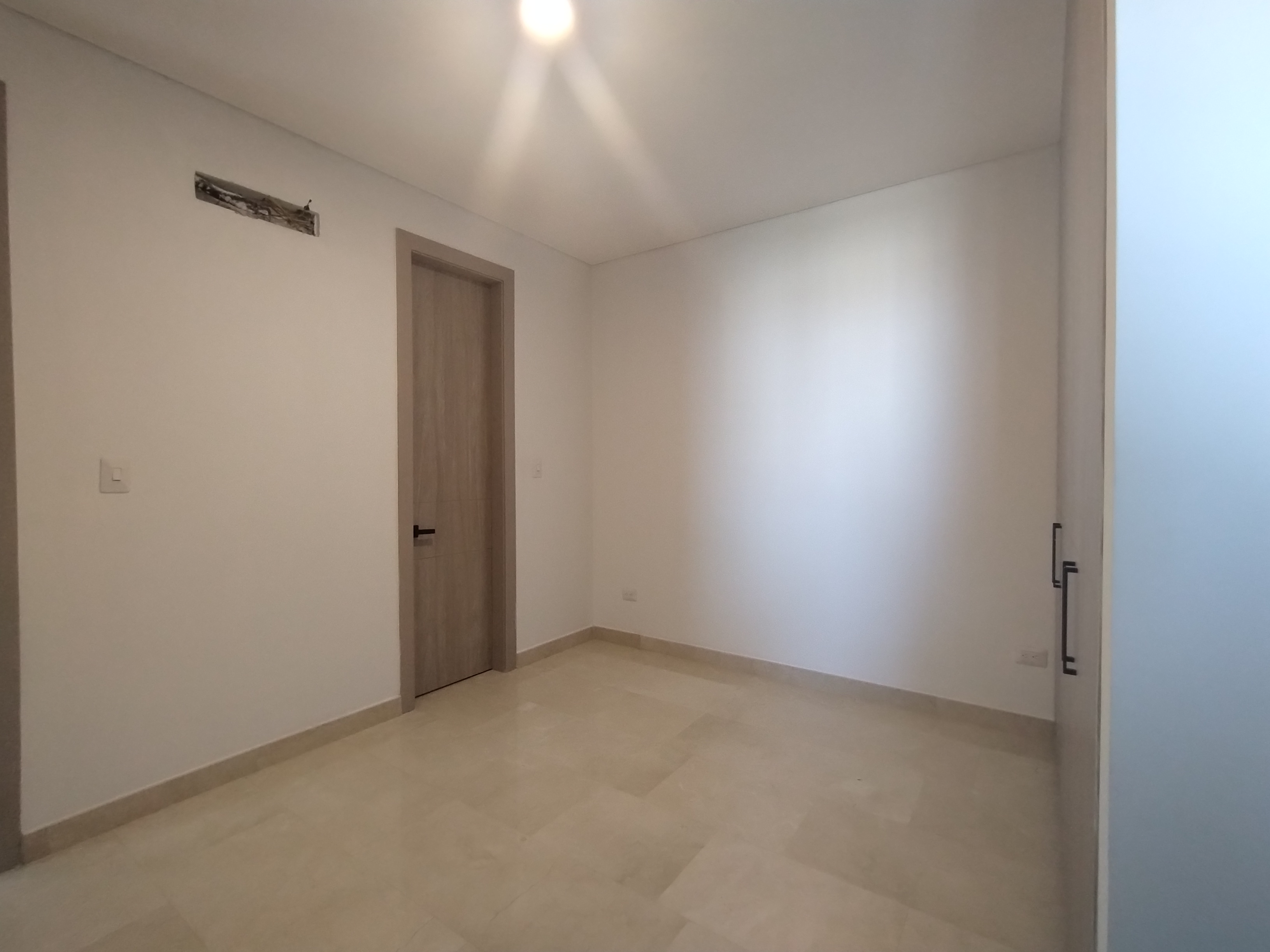 Apartamento de 3 alcobas en venta en Ub. Altos De Parque, Barranquilla, 156 m² · foto 4 de 19