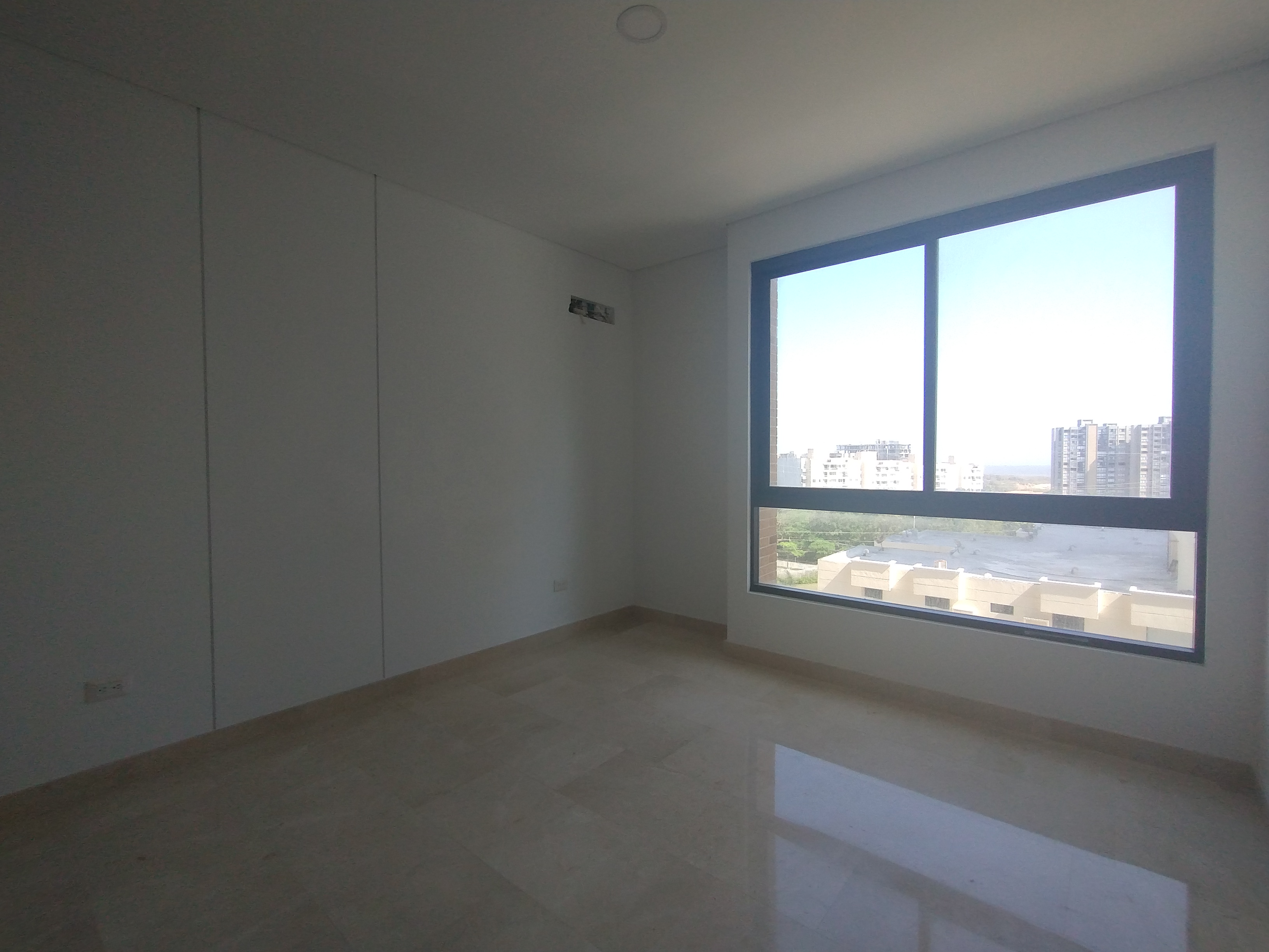 Apartamento de 3 alcobas en venta en Ub. Altos De Parque, Barranquilla, 156 m² · foto 5 de 19