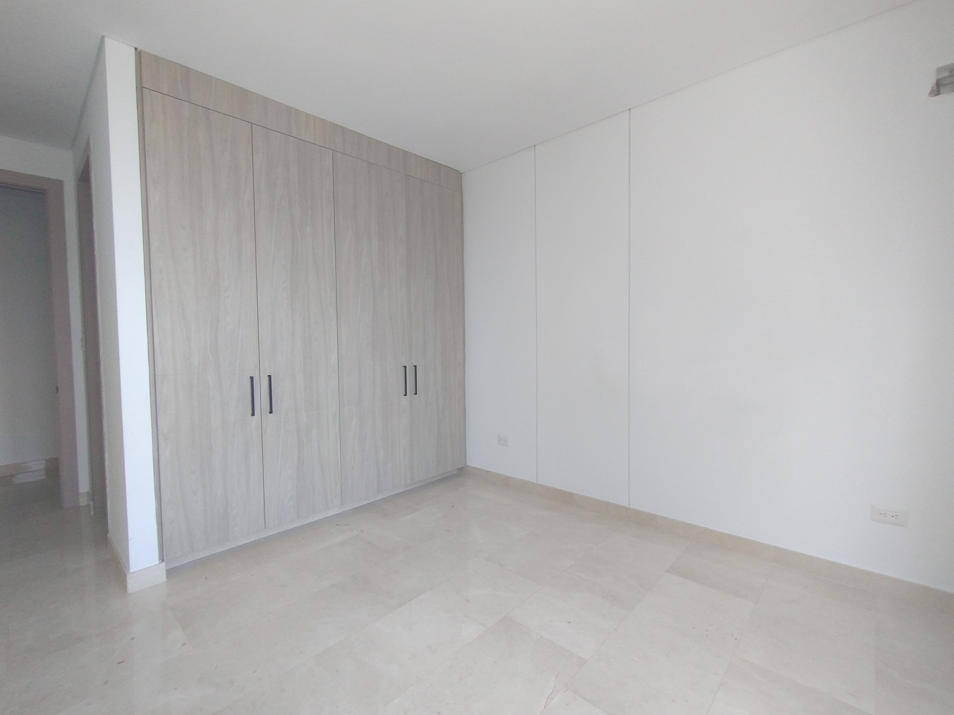 Apartamento de 3 alcobas en venta en Ub. Altos De Parque, Barranquilla, 156 m² · foto 6 de 19