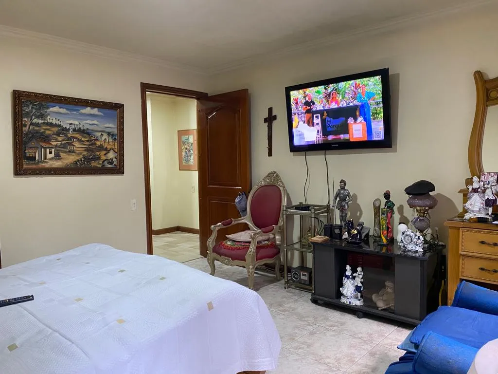 Apartamento en venta en Castropol, Medellín · foto 11 de 18